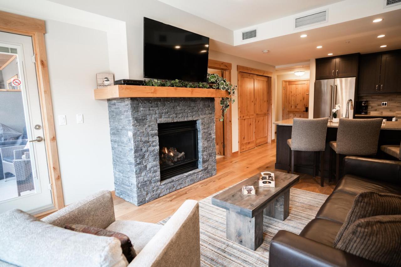 Spring Creek Luxury King One Bedroom At White Spruce Lodge Canmore Exterior foto